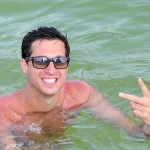 Meet your Posher, Kyle